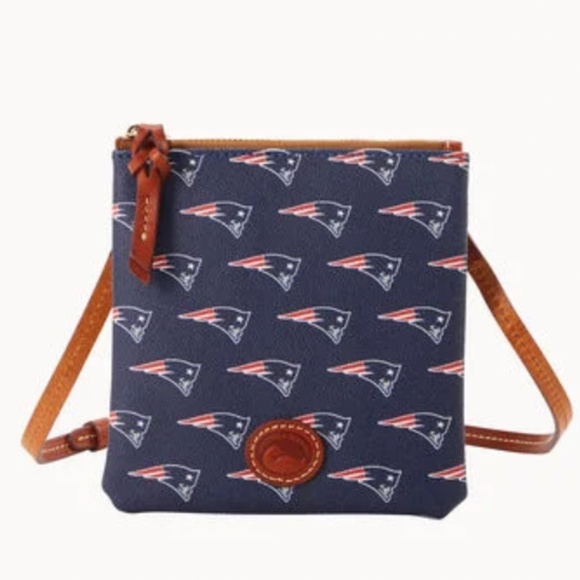 Dooney & Bourke Bag - Picture 1 of 4
